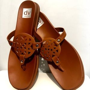 DV Dolce Vita Women's Pilar Flip Flop Sandal size 8.5 ❤️